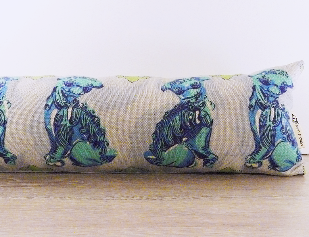 Foo dog print draught excluder