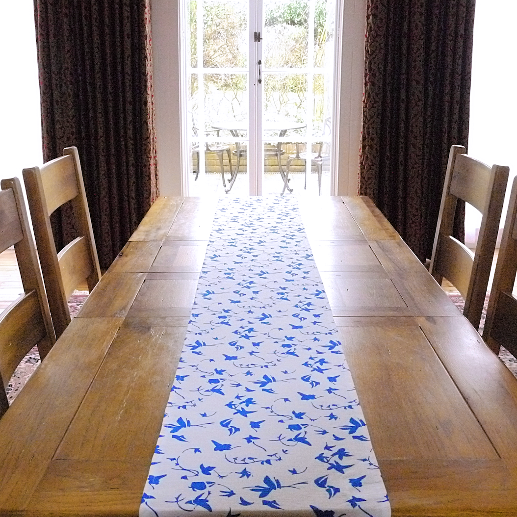 Ivy linen - table runner