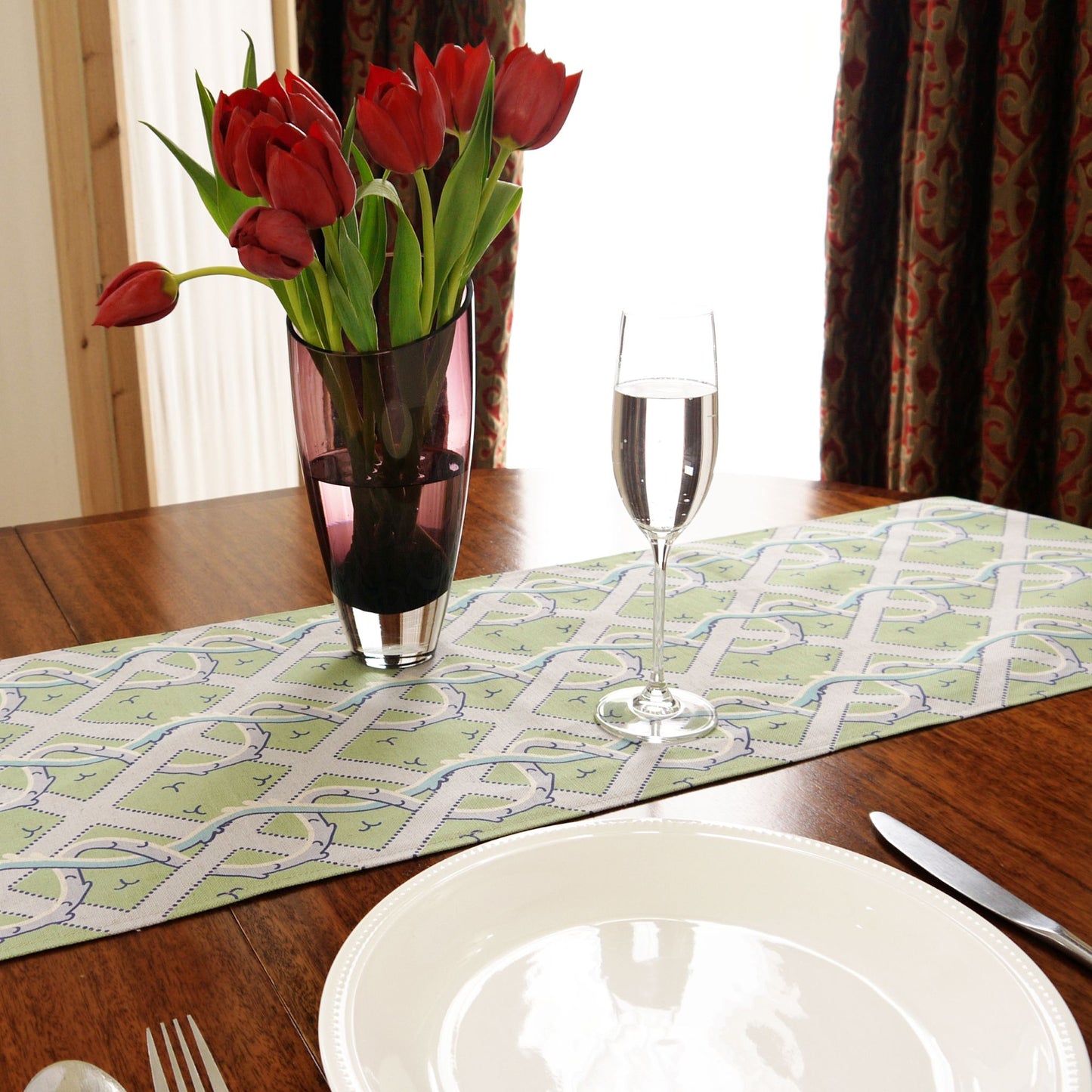 Lime Trellis - table runner
